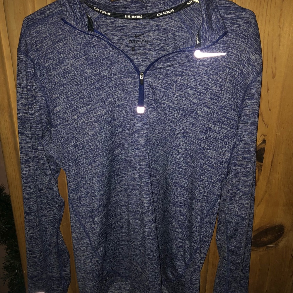 BRAND NEW NIKE RUNNING SWEATSHIRT - Picture 2 of 5